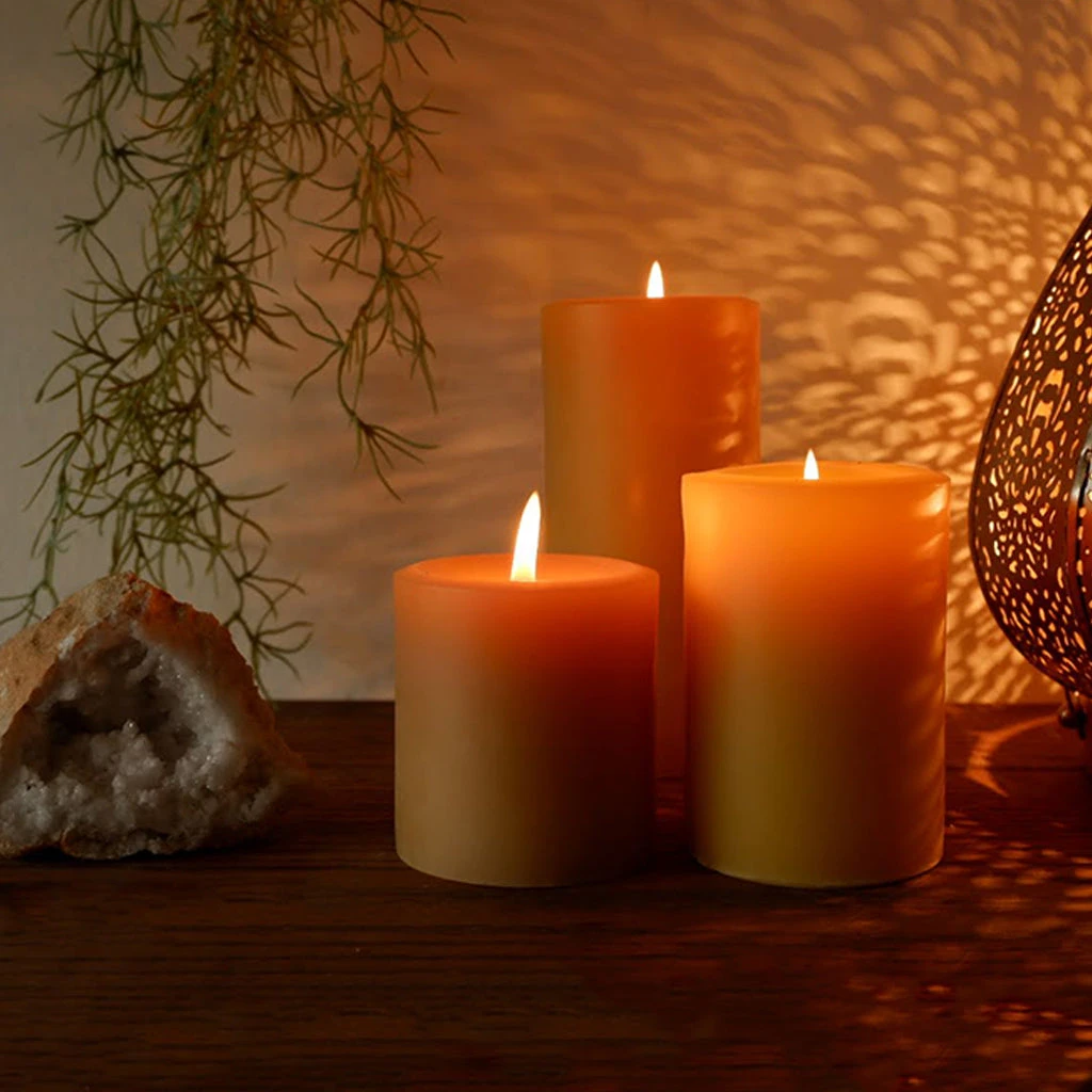 Beeswax Round Pillar Candle 4 Beeswax Round Pillar Candle - Image 2